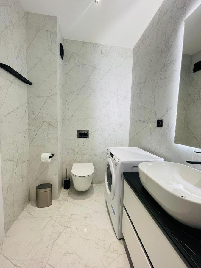 19Th Floor Apartment Kaloşvar Dış mekan fotoğraf